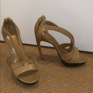 Alexander McQueen nude leather open toe heel